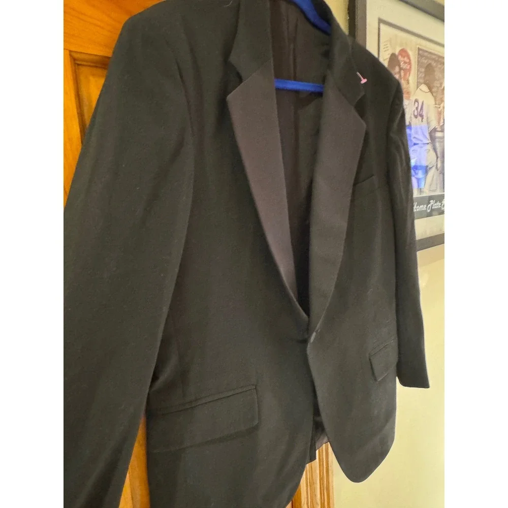 Gorsart Co. New York classic tuxedo